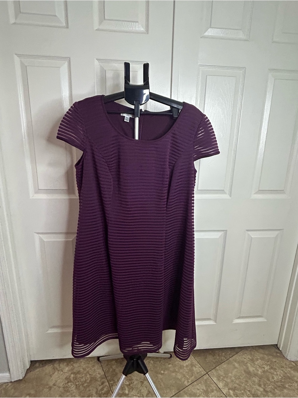 London Style Plum Ribbed Short-Sleeve A-Line Midi Dress